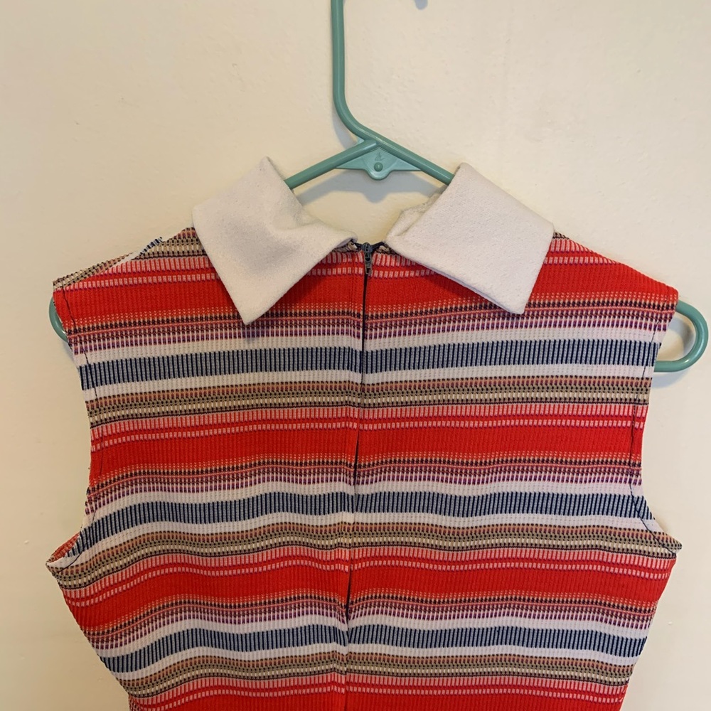 Vintage mock neck zipper dress! - Picture 4 of 4